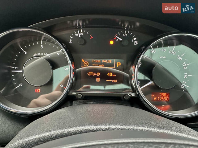 Серый Пежо 3008, объемом двигателя 2 л и пробегом 211 тыс. км за 10650 $, фото 36 на Automoto.ua