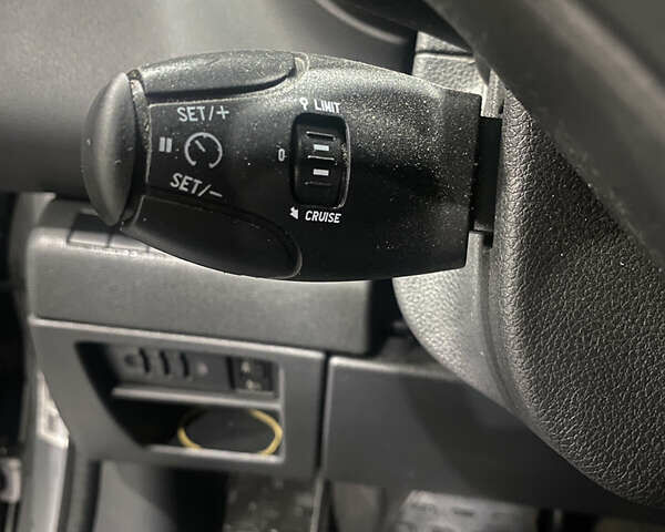 Сірий Пежо 3008, об'ємом двигуна 1.56 л та пробігом 265 тис. км за 8100 $, фото 16 на Automoto.ua