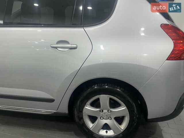 Сірий Пежо 3008, об'ємом двигуна 1.56 л та пробігом 265 тис. км за 8100 $, фото 9 на Automoto.ua