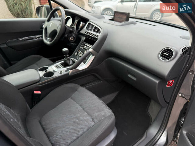 Пежо 3008 2011 в Стрые на Automoto.ua Серый Пежо 3008, объемом двигателя 1.6 л и пробегом 241 тыс. км за 8900 $, фото 73 на Automoto.ua