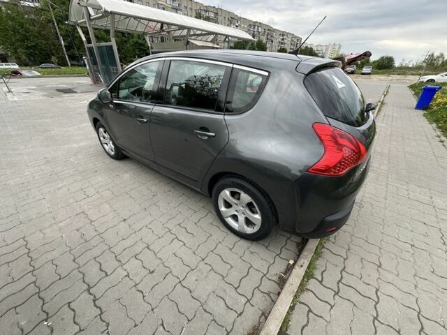 Сірий Пежо 3008, об'ємом двигуна 1.6 л та пробігом 246 тис. км за 7771 $, фото 5 на Automoto.ua