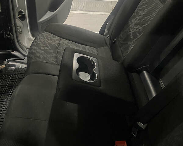 Сірий Пежо 3008, об'ємом двигуна 1.56 л та пробігом 265 тис. км за 8100 $, фото 28 на Automoto.ua