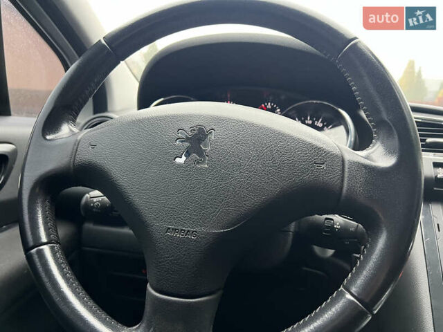 Сірий Пежо 3008, об'ємом двигуна 1.6 л та пробігом 189 тис. км за 8800 $, фото 26 на Automoto.ua