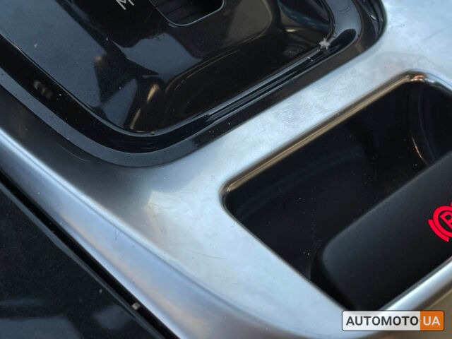 Серый Пежо 3008, объемом двигателя 2 л и пробегом 188 тыс. км за 10000 $, фото 17 на Automoto.ua