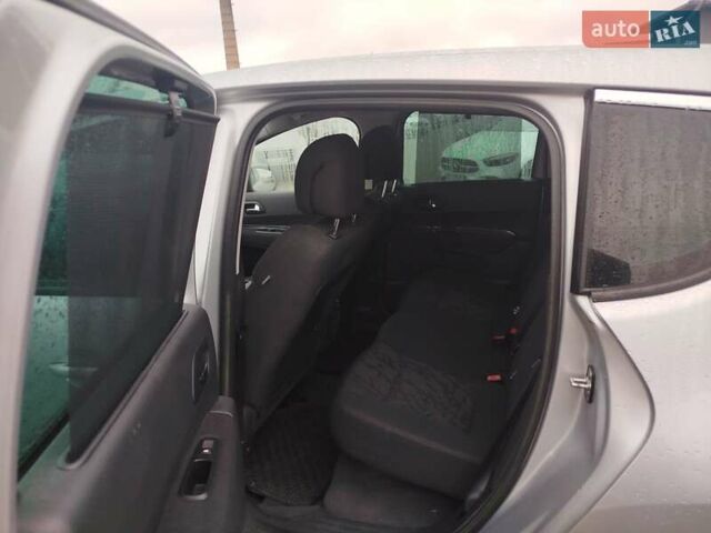 Сірий Пежо 3008, об'ємом двигуна 1.6 л та пробігом 245 тис. км за 8599 $, фото 4 на Automoto.ua