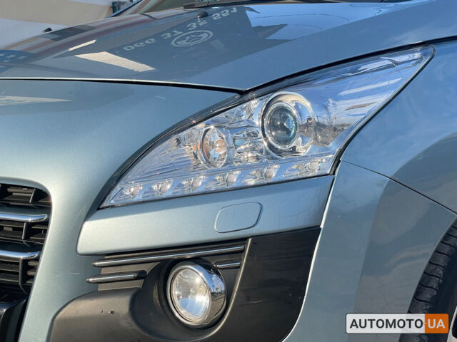 Серый Пежо 3008, объемом двигателя 2 л и пробегом 188 тыс. км за 10000 $, фото 9 на Automoto.ua