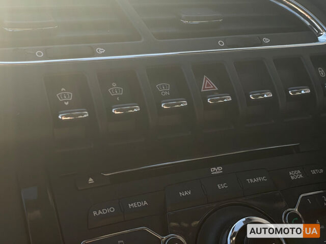 Серый Пежо 3008, объемом двигателя 2 л и пробегом 188 тыс. км за 10000 $, фото 20 на Automoto.ua