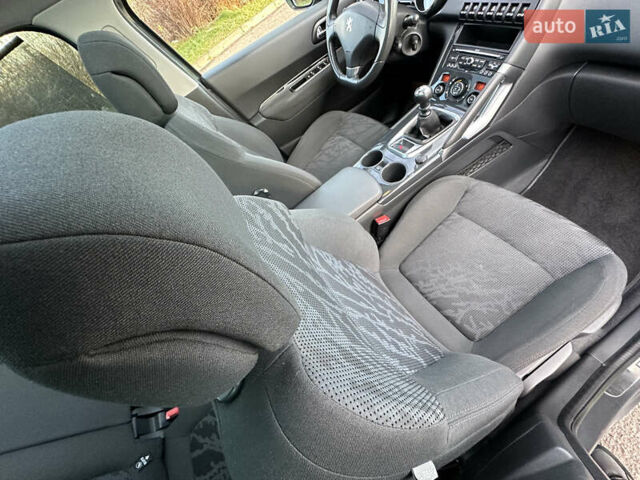 Серый Пежо 3008, объемом двигателя 1.56 л и пробегом 263 тыс. км за 9150 $, фото 116 на Automoto.ua