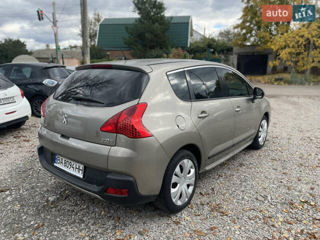 Серый Пежо 3008, объемом двигателя 1.6 л и пробегом 120 тыс. км за 8096 $, фото 1 на Automoto.ua