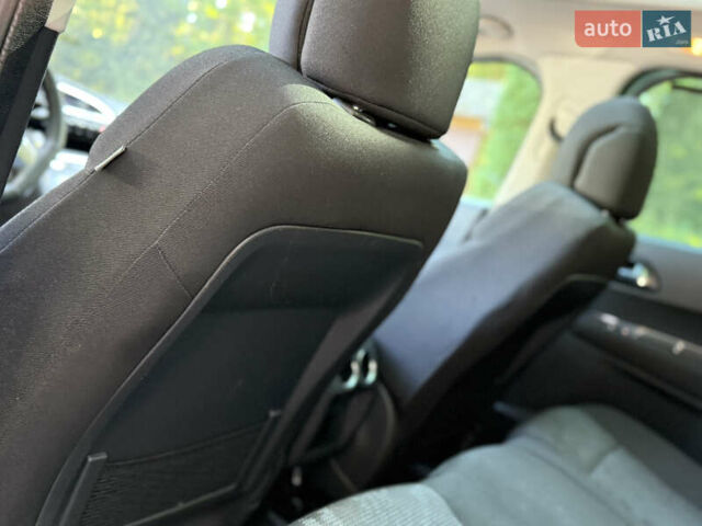 Сірий Пежо 3008, об'ємом двигуна 2 л та пробігом 184 тис. км за 10380 $, фото 58 на Automoto.ua