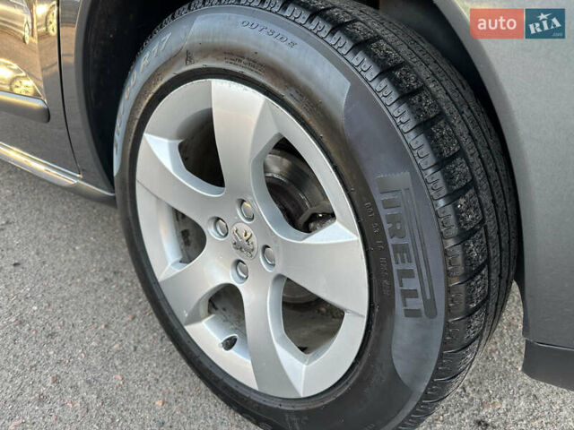 Серый Пежо 3008, объемом двигателя 1.56 л и пробегом 263 тыс. км за 9150 $, фото 140 на Automoto.ua