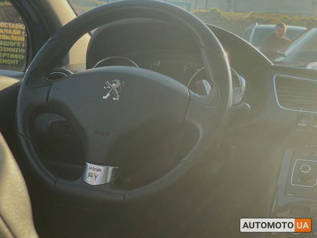 Серый Пежо 3008, объемом двигателя 2 л и пробегом 188 тыс. км за 10000 $, фото 26 на Automoto.ua