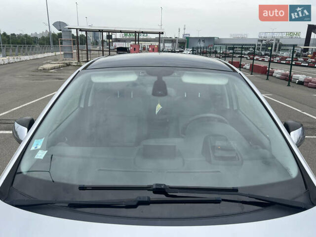 Сірий Пежо 3008, об'ємом двигуна 2 л та пробігом 286 тис. км за 11000 $, фото 28 на Automoto.ua