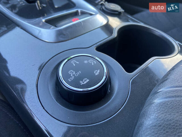 Серый Пежо 3008, объемом двигателя 1.6 л и пробегом 230 тыс. км за 8700 $, фото 23 на Automoto.ua