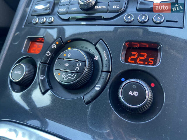 Серый Пежо 3008, объемом двигателя 1.6 л и пробегом 230 тыс. км за 8700 $, фото 26 на Automoto.ua