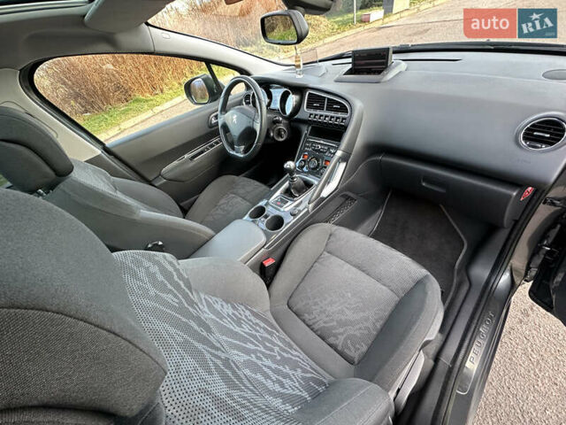 Серый Пежо 3008, объемом двигателя 1.56 л и пробегом 263 тыс. км за 9150 $, фото 118 на Automoto.ua