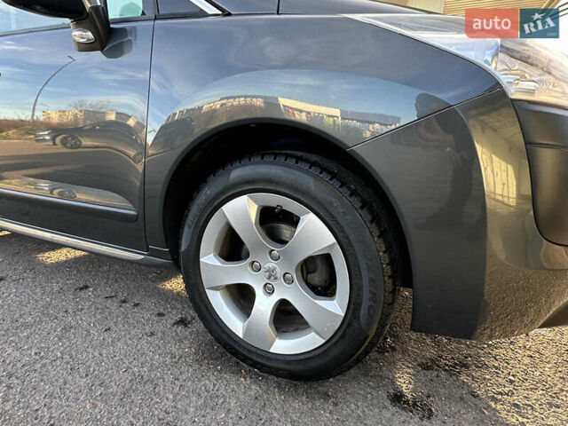 Серый Пежо 3008, объемом двигателя 1.56 л и пробегом 263 тыс. км за 9150 $, фото 34 на Automoto.ua