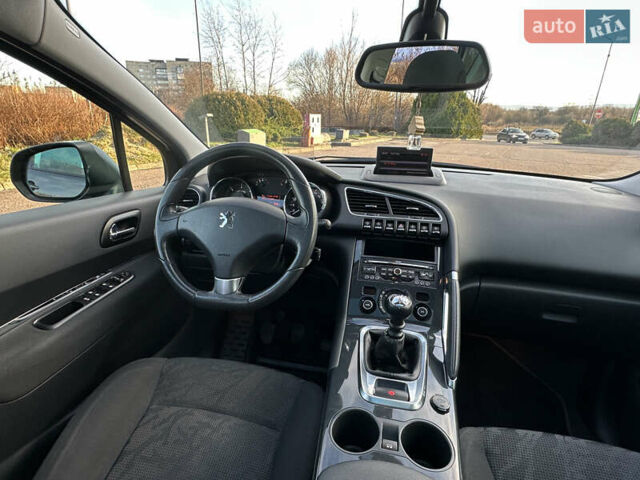 Серый Пежо 3008, объемом двигателя 1.56 л и пробегом 263 тыс. км за 9150 $, фото 94 на Automoto.ua