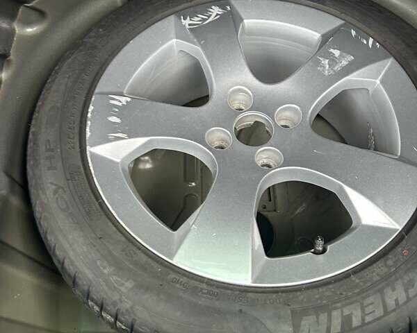 Сірий Пежо 3008, об'ємом двигуна 1.6 л та пробігом 250 тис. км за 9250 $, фото 45 на Automoto.ua