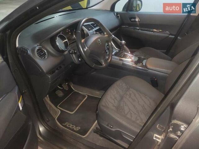 Серый Пежо 3008, объемом двигателя 1.6 л и пробегом 210 тыс. км за 9000 $, фото 3 на Automoto.ua