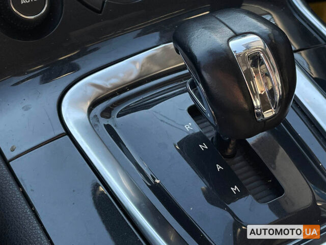 Серый Пежо 3008, объемом двигателя 2 л и пробегом 188 тыс. км за 10000 $, фото 18 на Automoto.ua