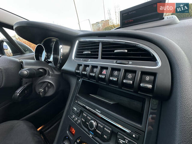 Серый Пежо 3008, объемом двигателя 1.56 л и пробегом 263 тыс. км за 9150 $, фото 124 на Automoto.ua