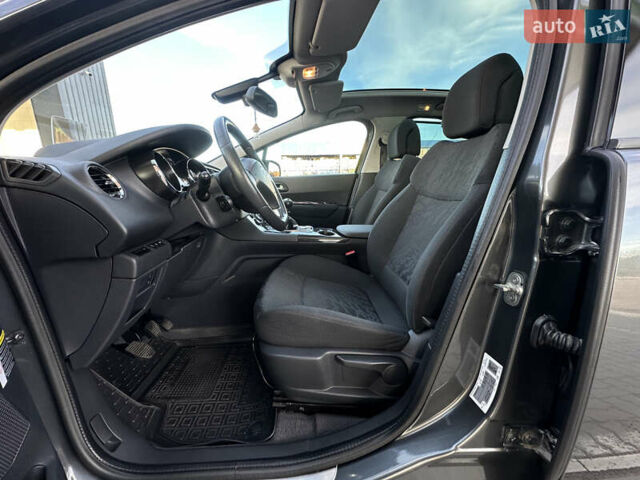 Серый Пежо 3008, объемом двигателя 1.56 л и пробегом 263 тыс. км за 9150 $, фото 68 на Automoto.ua