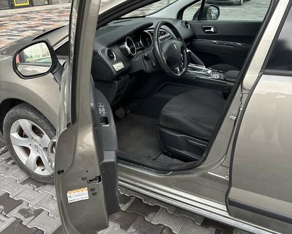 Серый Пежо 3008, объемом двигателя 1.6 л и пробегом 149 тыс. км за 9500 $, фото 8 на Automoto.ua