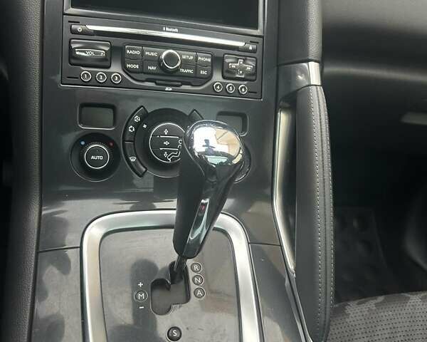 Сірий Пежо 3008, об'ємом двигуна 1.6 л та пробігом 250 тис. км за 9250 $, фото 30 на Automoto.ua