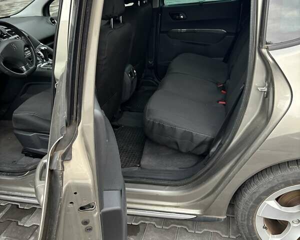 Серый Пежо 3008, объемом двигателя 1.6 л и пробегом 149 тыс. км за 9500 $, фото 9 на Automoto.ua