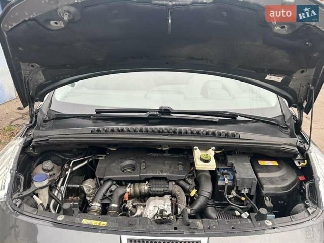 Сірий Пежо 3008, об'ємом двигуна 1.6 л та пробігом 250 тис. км за 9250 $, фото 42 на Automoto.ua