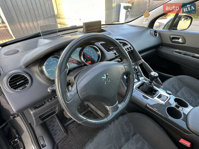 Серый Пежо 3008, объемом двигателя 1.56 л и пробегом 263 тыс. км за 9150 $, фото 71 на Automoto.ua