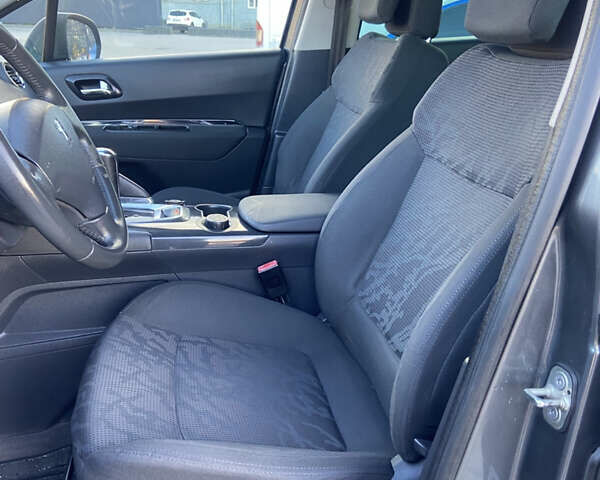 Серый Пежо 3008, объемом двигателя 1.6 л и пробегом 230 тыс. км за 8700 $, фото 15 на Automoto.ua