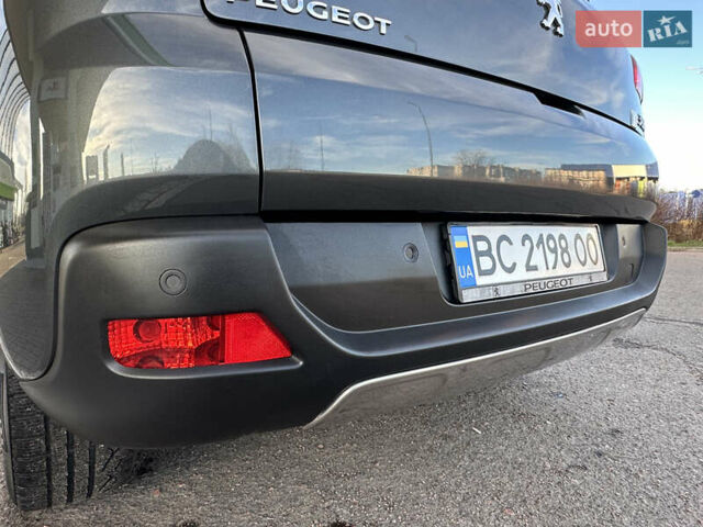 Серый Пежо 3008, объемом двигателя 1.56 л и пробегом 263 тыс. км за 9150 $, фото 44 на Automoto.ua