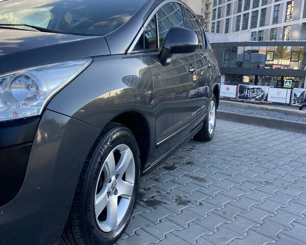 Серый Пежо 3008, объемом двигателя 1.6 л и пробегом 230 тыс. км за 8700 $, фото 9 на Automoto.ua