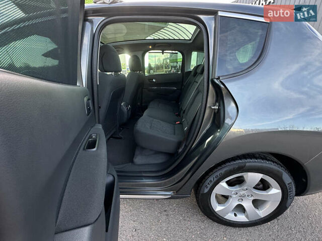 Серый Пежо 3008, объемом двигателя 1.56 л и пробегом 263 тыс. км за 9150 $, фото 83 на Automoto.ua