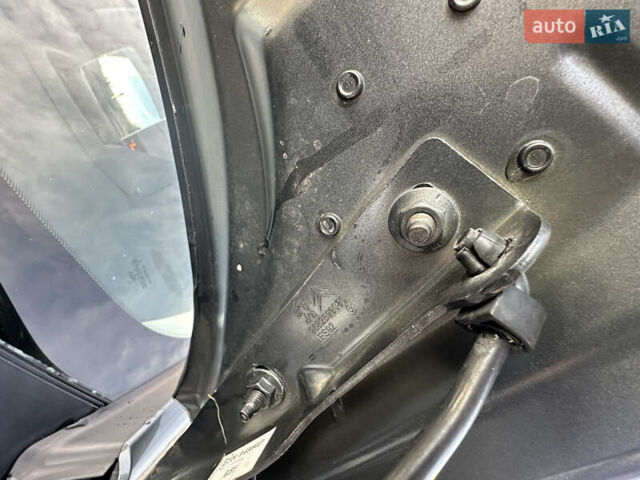 Серый Пежо 3008, объемом двигателя 1.56 л и пробегом 263 тыс. км за 9150 $, фото 138 на Automoto.ua