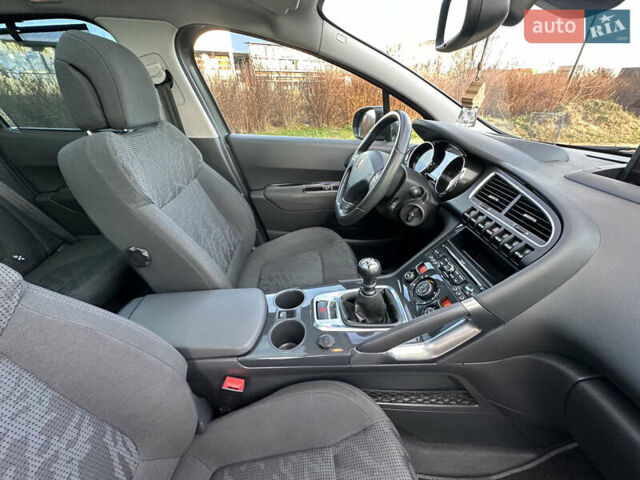 Серый Пежо 3008, объемом двигателя 1.56 л и пробегом 263 тыс. км за 9150 $, фото 121 на Automoto.ua