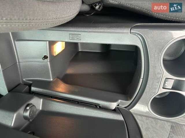 Сірий Пежо 3008, об'ємом двигуна 1.6 л та пробігом 250 тис. км за 9250 $, фото 35 на Automoto.ua