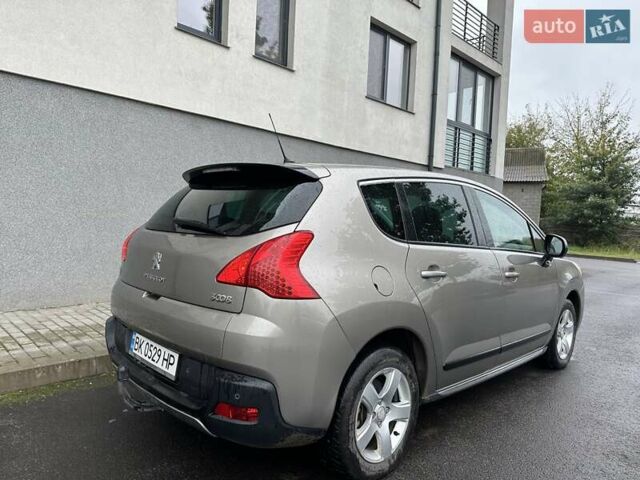 Серый Пежо 3008, объемом двигателя 2 л и пробегом 247 тыс. км за 9950 $, фото 6 на Automoto.ua