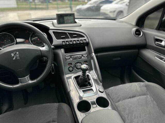 Пежо 3008 2013 в Львове на Automoto.ua Серый Пежо 3008, объемом двигателя 1.6 л и пробегом 330 тыс. км за 9499 $, фото 18 на Automoto.ua