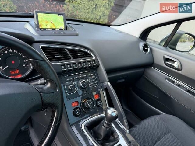 Серый Пежо 3008, объемом двигателя 1.6 л и пробегом 231 тыс. км за 9350 $, фото 50 на Automoto.ua