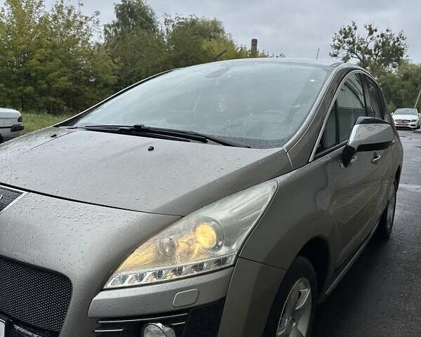 Серый Пежо 3008, объемом двигателя 2 л и пробегом 247 тыс. км за 9950 $, фото 5 на Automoto.ua