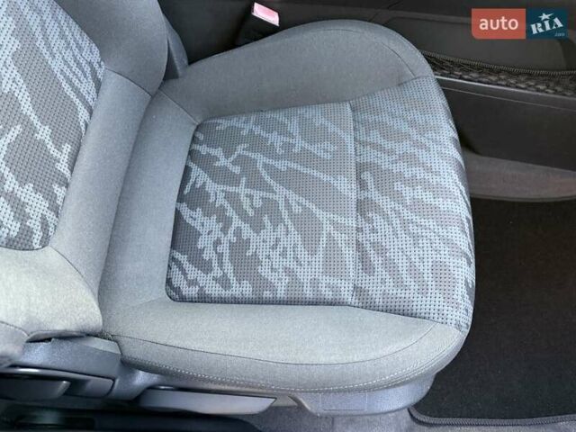 Серый Пежо 3008, объемом двигателя 1.6 л и пробегом 231 тыс. км за 9350 $, фото 85 на Automoto.ua