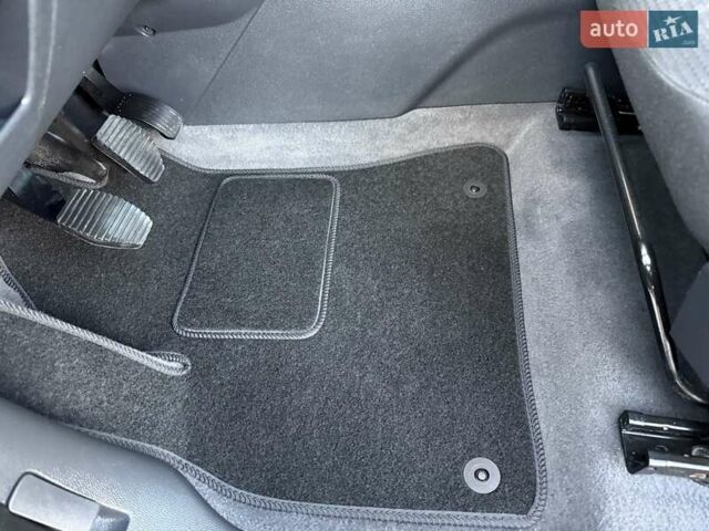 Серый Пежо 3008, объемом двигателя 1.6 л и пробегом 231 тыс. км за 9350 $, фото 60 на Automoto.ua