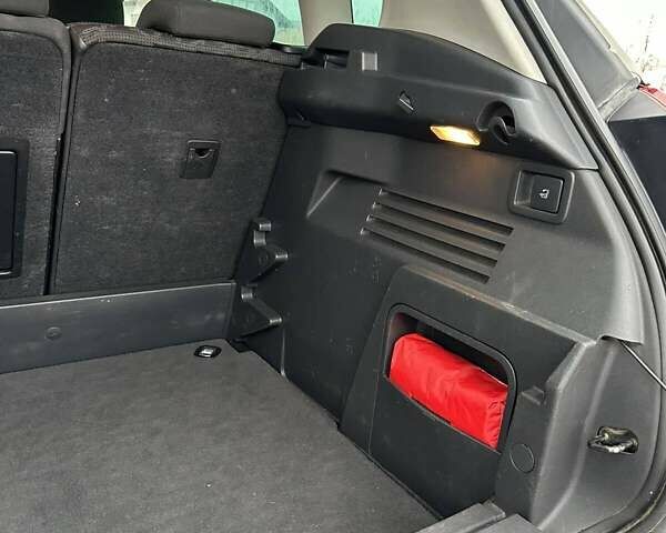 Серый Пежо 3008, объемом двигателя 1.6 л и пробегом 270 тыс. км за 9100 $, фото 6 на Automoto.ua