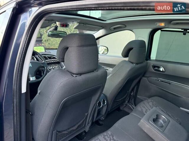 Серый Пежо 3008, объемом двигателя 1.6 л и пробегом 231 тыс. км за 9350 $, фото 63 на Automoto.ua