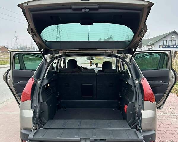 Серый Пежо 3008, объемом двигателя 1.6 л и пробегом 270 тыс. км за 9100 $, фото 12 на Automoto.ua