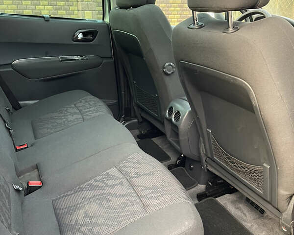 Серый Пежо 3008, объемом двигателя 1.6 л и пробегом 123 тыс. км за 9450 $, фото 19 на Automoto.ua