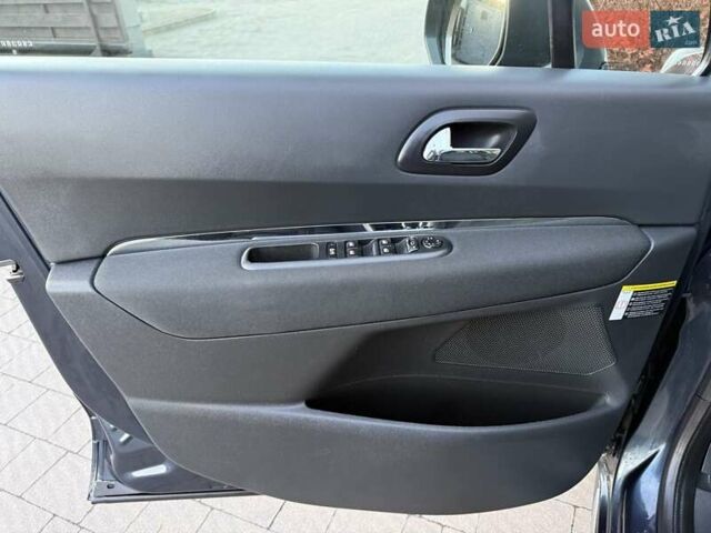 Серый Пежо 3008, объемом двигателя 1.6 л и пробегом 231 тыс. км за 9350 $, фото 28 на Automoto.ua